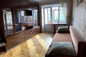 квартира за адресою Якова Новицького вул., 7