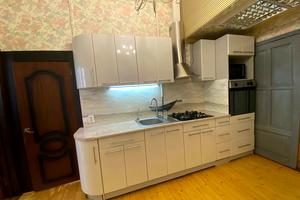 квартира за адресою Феодосія Макаревського пров. (Радянський), 1-Б