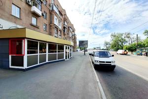 комерційна за адресою Університетська, 37