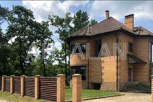 будинок за адресою Лісова вул.