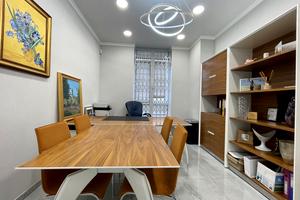 комерційна за адресою Жилянська вул., 68