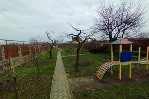 коммерческая по адресу с. Сторожница, Ужанская ул., 30