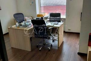коммерческая по адресу Жилянская ул., 75