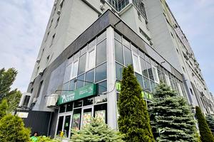 комерційна за адресою Світлицького вул., 35