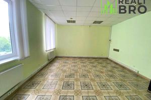 коммерческая по адресу Заречанская ул., 1