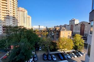 коммерческая по адресу Борщаговская ул., 206