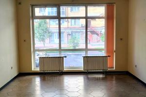 комерційна за адресою Оболонська набережна вул., 19