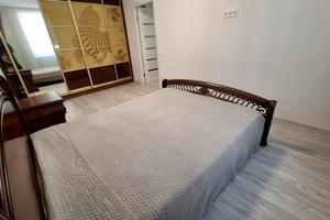 квартира за адресою Академіка Андрія Сахарова вул., 91