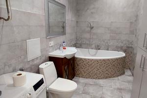 квартира за адресою Довженка вул., 6