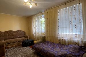 будинок за адресою Сухомлинського, 93