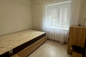 квартира за адресою смт. Пісочин, Клубна вул., 5А