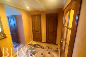 квартира по адресу Гулака-Артемовского ул., 1