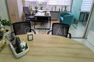 комерційна за адресою Кловський узвіз, 7a