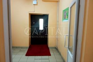комерційна за адресою Валерія Лобановського вул., 21
