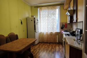 будинок за адресою Дніпровська вул.