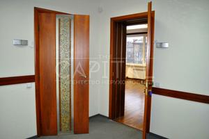 комерційна за адресою Тампере вул., 5