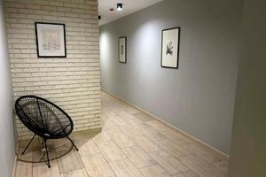 комерційна за адресою Миру просп., 80