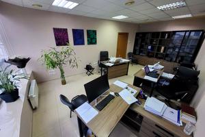 комерційна за адресою Дніпро, Королеви Єлизавети ІІ вул. (Глинки), 2