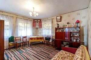 ділянка за адресою Хутірська, 2