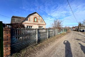 будинок за адресою Молодіжна, 4