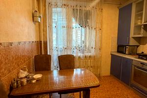 квартира за адресою Героїв Крут вул. (Черепіна), 42/1