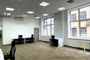 комерційна за адресою Миколи Пимоненка вул., 13