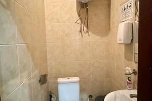 комерційна за адресою Круглоуніверситетська вул., 7