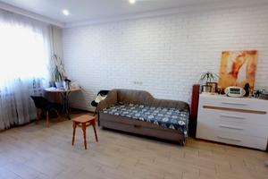 квартира за адресою Ентузіастів вул., 4