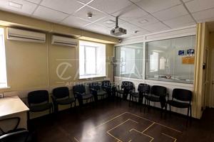коммерческая по адресу Тараса Шевченко бульв., 2