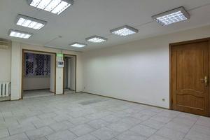 коммерческая по адресу Братів Тарасівців, 12/37