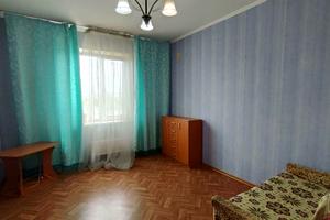 квартира за адресою Євгена Чикаленка вул., 81/3