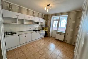 квартира за адресою Боголюбова вул., 37