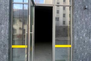 коммерческая по адресу Вавиловых ул., 11