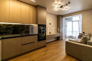 квартира за адресою Височана вул., 18