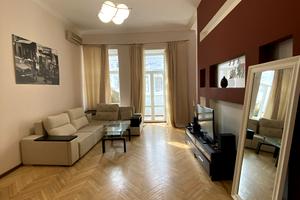 квартира за адресою Архітектора Городецького вул., 12