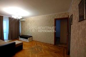 квартира за адресою Отакара Яроша пров., 5