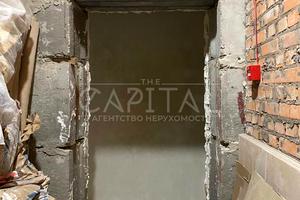 комерційна за адресою Левка Лук'яненка вул. (Маршала Тимошенка), 21