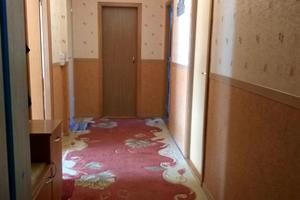 квартира за адресою Тролейбусна вул., 8