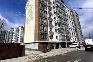 квартира за адресою Макогона вул., 25