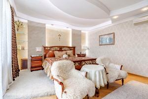 будинок за адресою Лютнева вул.