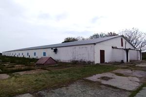 комерційна за адресою с. Лобойківка, Центральна, 1