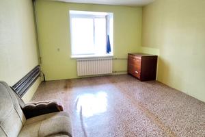 квартира за адресою Михайла Лушпи просп., 12