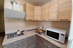 квартира за адресою Космонавтів вул., 64