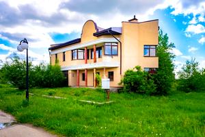 будинок за адресою Дніпровська, 9