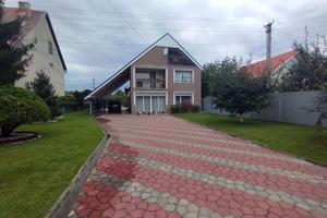 дом по адресу Центральна
