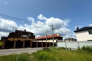 будинок за адресою Набережна, 7