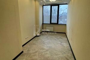 комерційна за адресою Броварський просп., 5Д