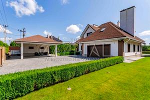 будинок за адресою Авіаторів, 32