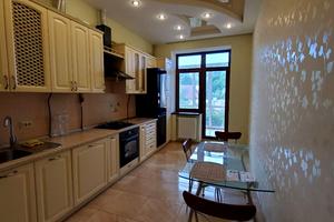 квартира за адресою Кутова вул., 5