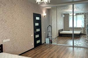 квартира за адресою Перлинна вул., 7
